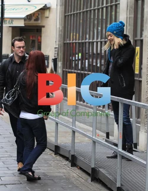 Fearne Cotton Leaving BBC Radio 1 Studios