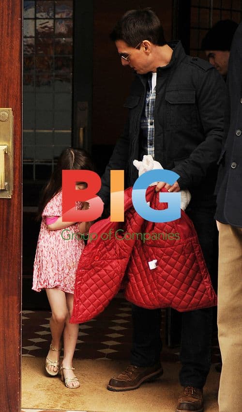 Tom Cruise and daughter Suri in NYC