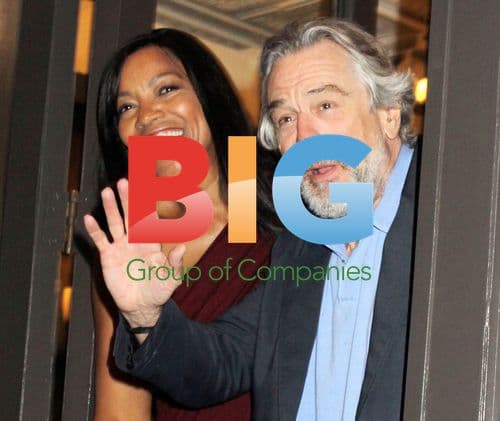 Robert DeNiro and Grace Hightower with Newborn