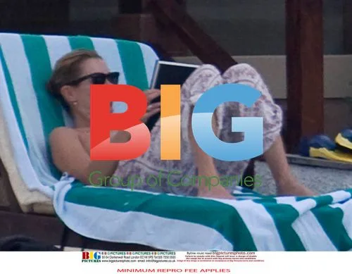 Kate Moss and Jamie Hince on Caribbean Holiday
