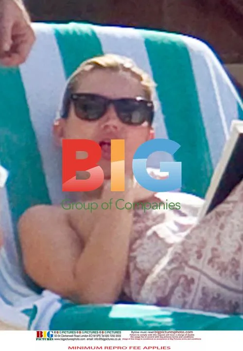 Kate Moss and Jamie Hince on Caribbean Holiday
