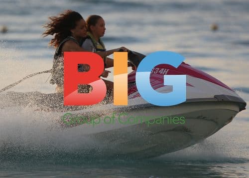 Rhianna Enjoying Caribbean Vacation