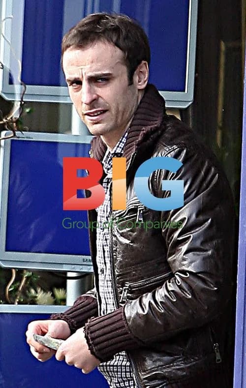 Dimitar Berbatov Visits Florist in Wilmslow