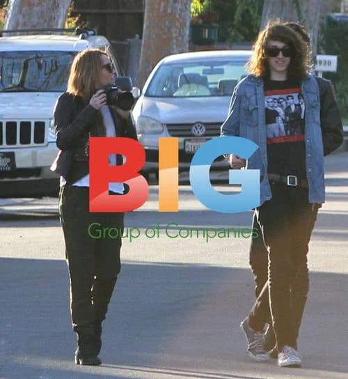 Miley Cyrus spotted out with friend