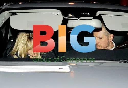 Reese Witherspoon and Jim Toth Leaving Toscana Restaurant