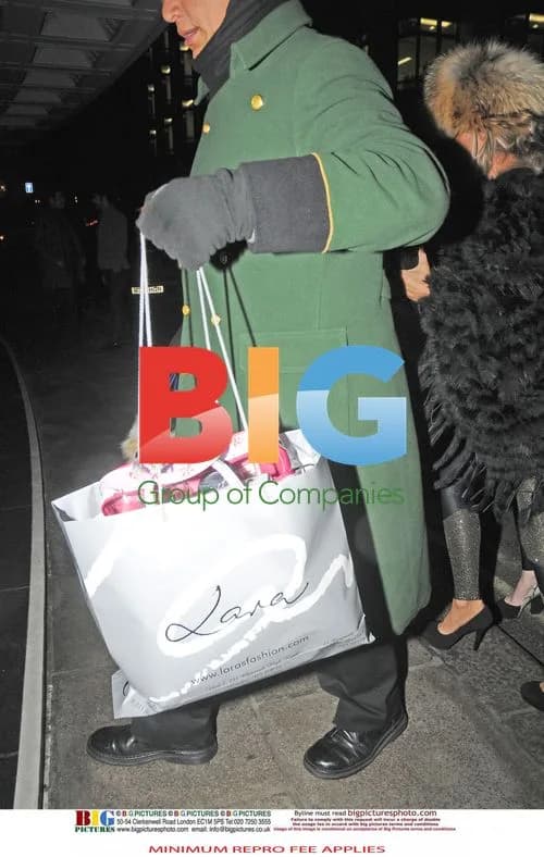Katie Price spotted with diamond ring