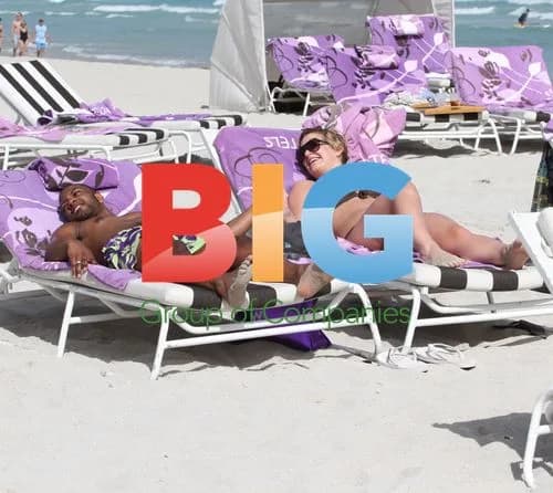JLS singer JB Gill and girlfriend Chloe on Miami beach