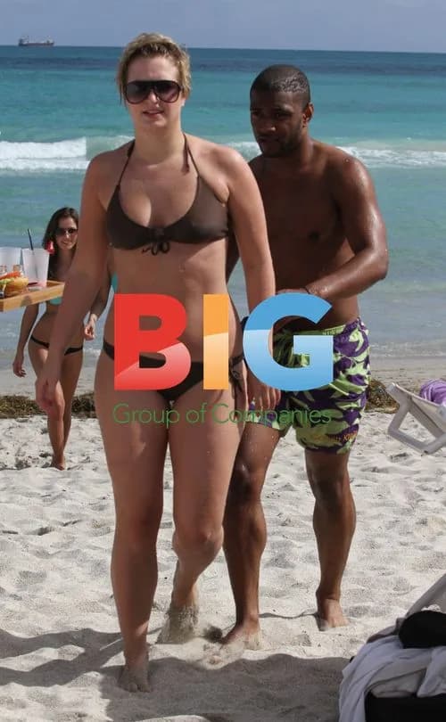 JLS Singer JB Gill and Girlfriend on Beach