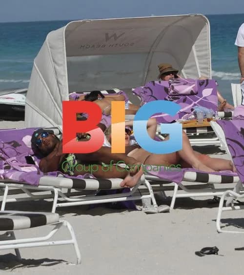 JLS Singer JB Gill and Girlfriend on Miami Beach