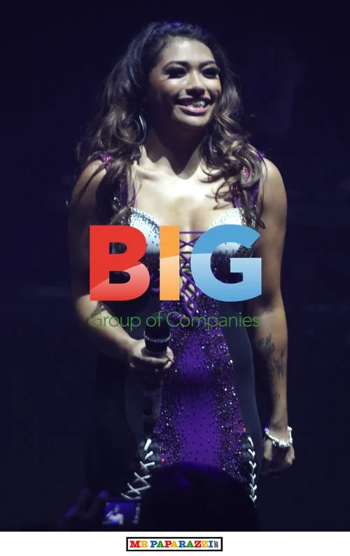 The Saturdays Perform in Liverpool