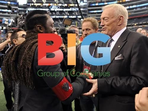 Black Eyed Peas Wil. I. AM meets Jerry Jones