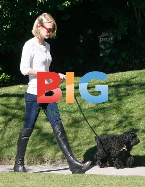 January Jones walking her dog