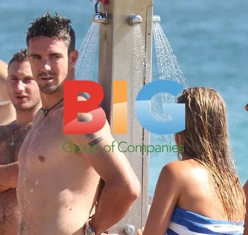 Kevin Pietersen on Bondi Beach