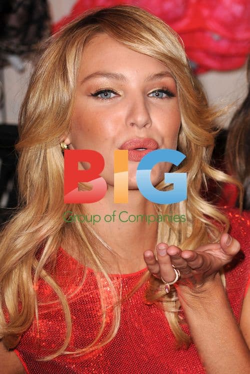 Victoria's Secret Models at Store Opening