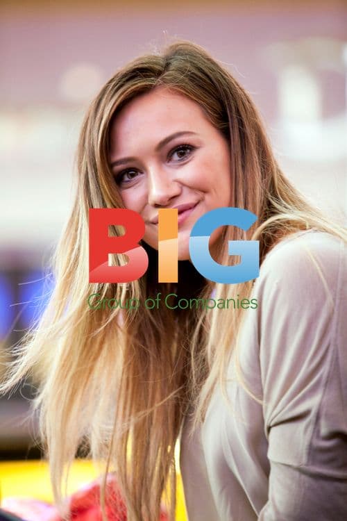 Hilary Duff Signing New Book