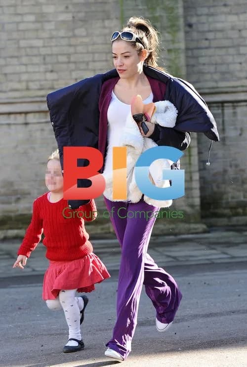 Elen Rivas Out with Daughter Luna