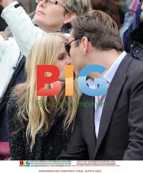 Lara Stone and David Walliams in Rome