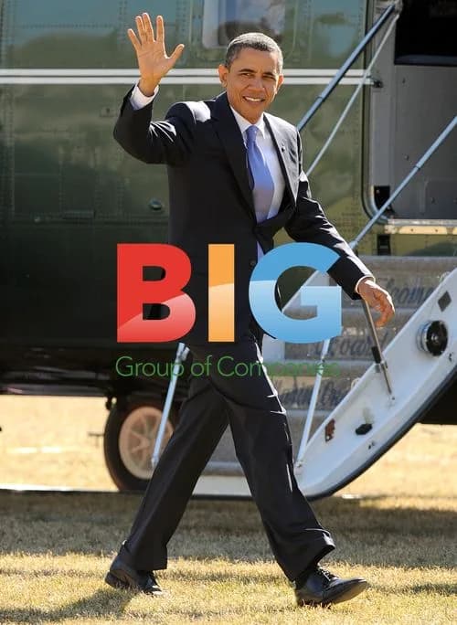 Obama Arrives at White House