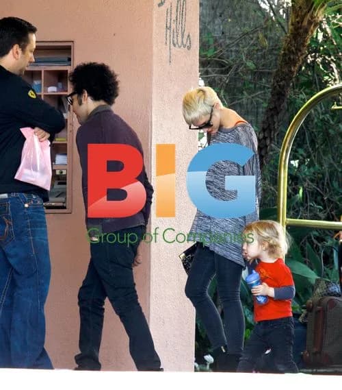 Ashlee Simpson and Pete Wentz on Valentine's Day