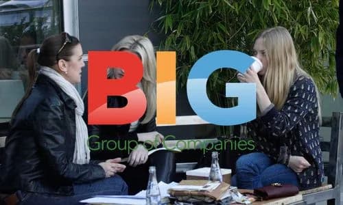 Amanda Seyfried at Business Meeting