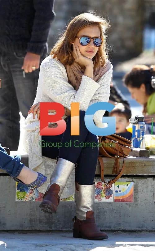 Jessica Alba and Family in Park
