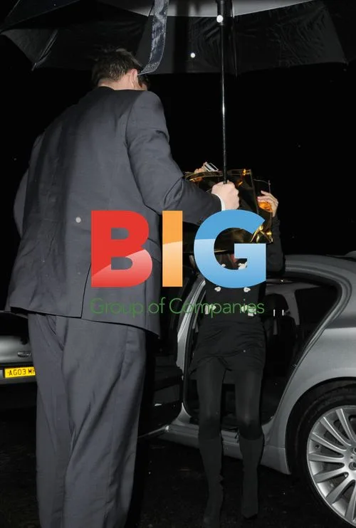 Katie Price Arriving at Friend's House