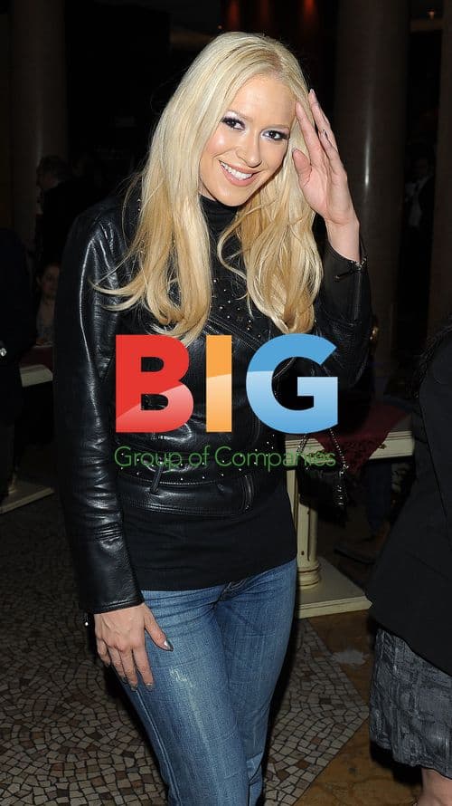 Singer Kaya Jones at Milan Disco