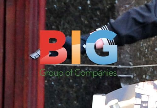 Heroic Tackle of Gunman During Armed Robbery