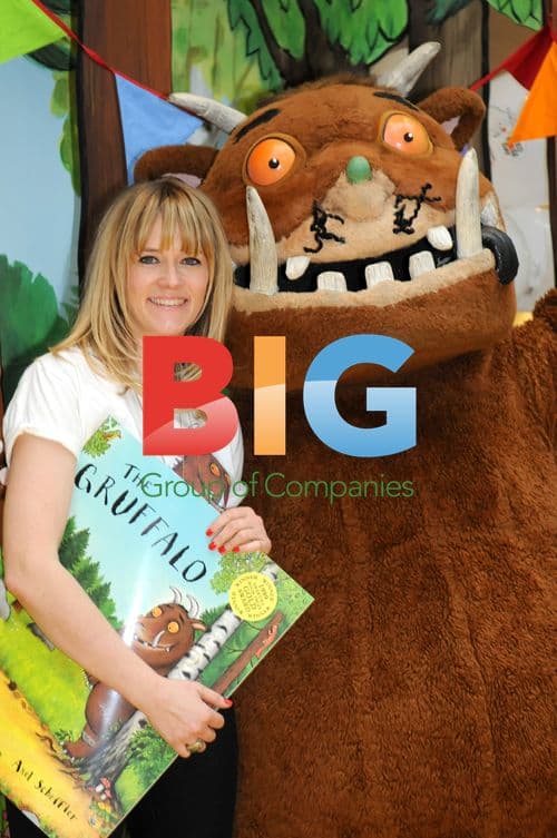 Edith Bowman reading 'The Gruffalo' for Red Nose Day