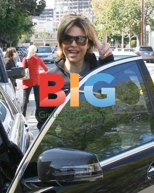 Lisa Rinna Runs Errands in Beverly Hills
