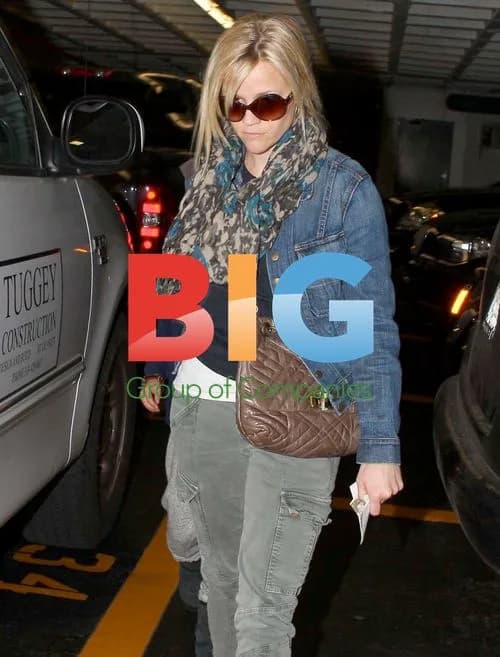 Reese Witherspoon Takes Son Deacon to Dentist