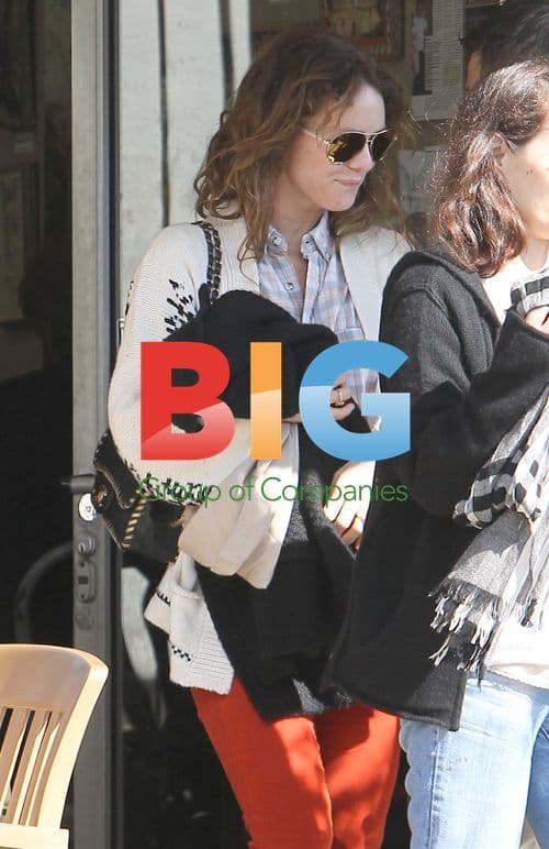 Vanessa Paradis at Ed's Coffee Shop