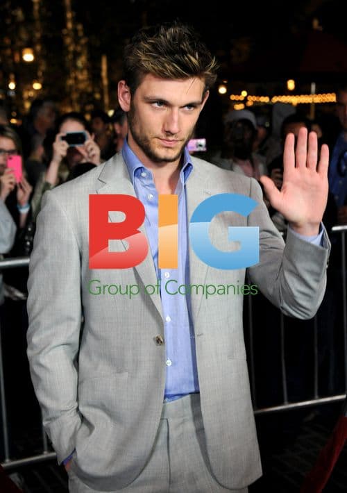 Pettyfer at "Beastly" premiere