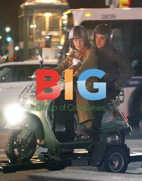 Michelle Pfeiffer and Zac Efron on 'New Years Eve' set