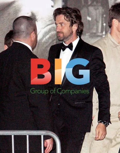 Gerard Butler at Vanity Fair Oscars Party