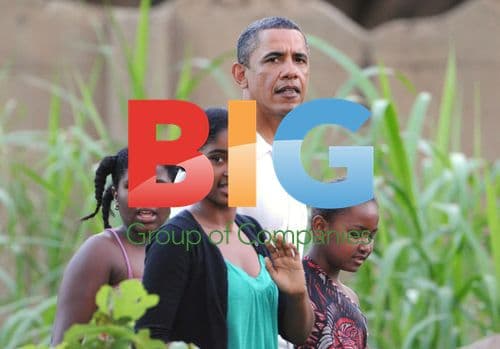 Barack Obama Enjoys Shave Ice in Hawaii