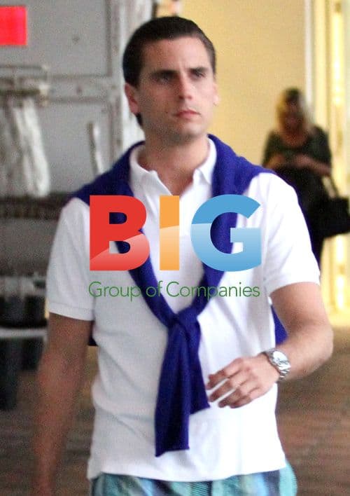 Scott Disick takes a walk in Miami