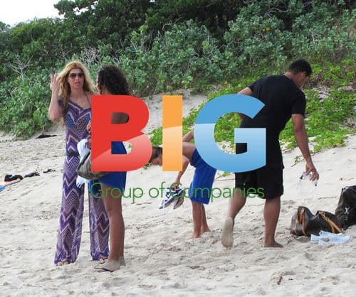 Ruud Gullit and family at the beach in St. Barth