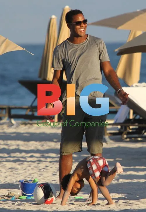 Patrick Kluivert and Family at Miami Beach