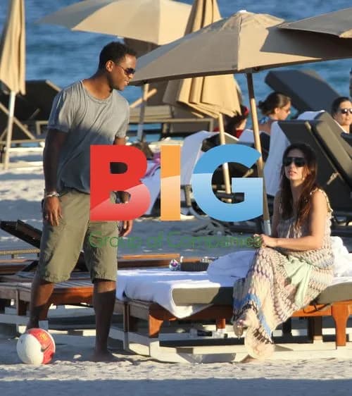 Patrick Kluivert and Family at Miami Beach