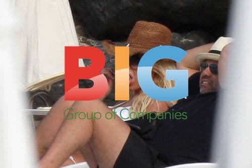 Victoria Silvstedt on St Barth with Boyfriend