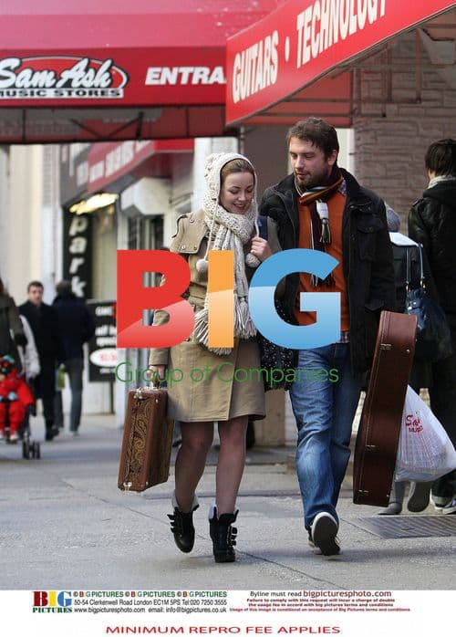 Charlotte Church and Jonathan Powell shopping for guitars
