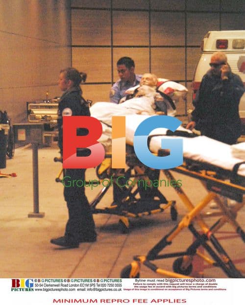 Zsa Zsa Gabor Rushed to Hospital