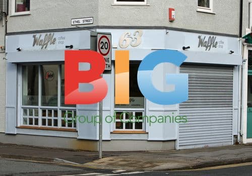 Jonathan Powell Opens Mother's Cafe