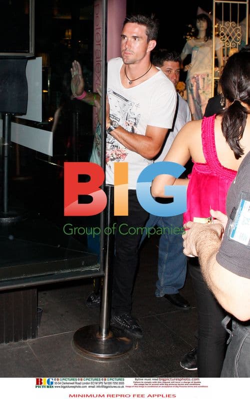 England Cricket Team Celebrate in Sydney