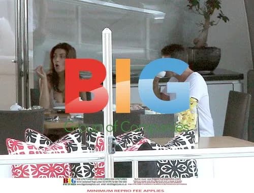 Simon Cowell and Mezhgan Hussainy Cruise in Caribbean