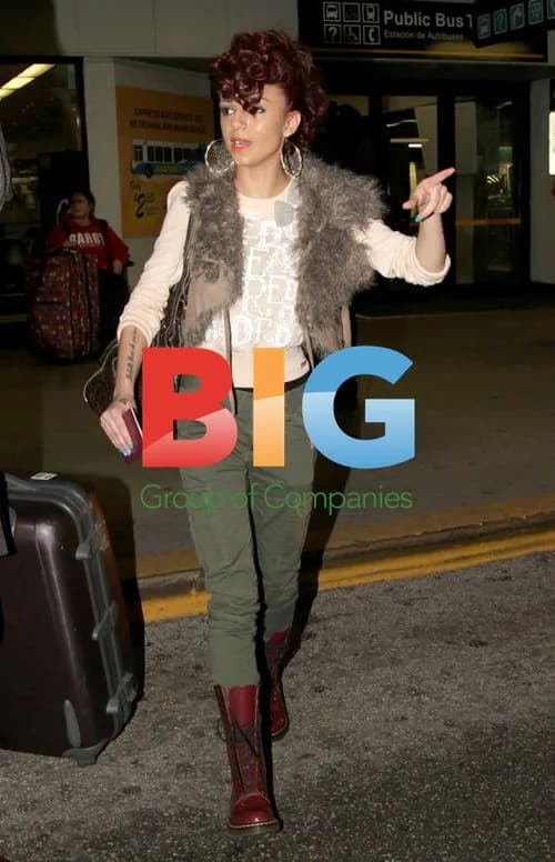 Cher Lloyd Arriving at Miami Airport