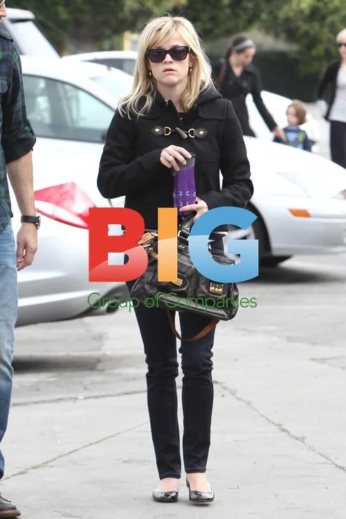 Reese Witherspoon and Jim Toth Stroll in Brentwood
