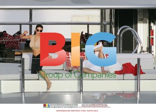 Simon Cowell and Mezhgan Hussainy on Yacht