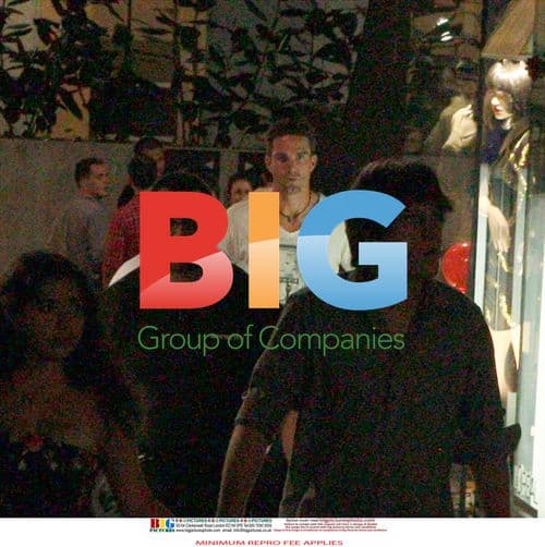 Kevin Pietersen and Mystery Blonde in Sydney